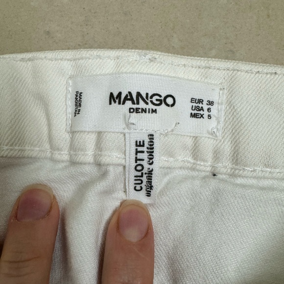 Mango Wide Leg White Jeans [6] - Picture 3 of 3